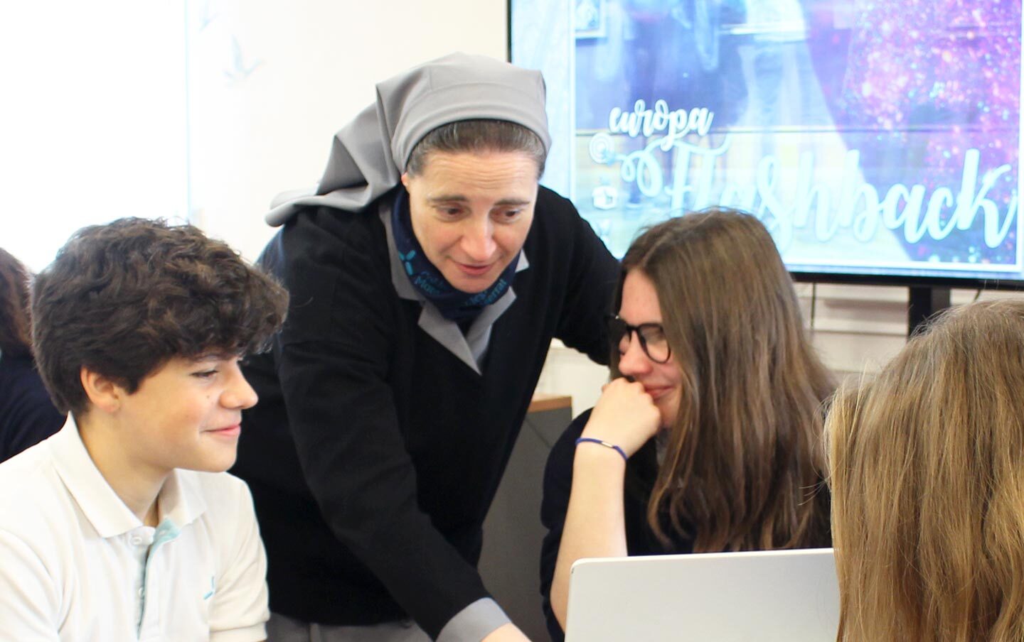 Entrevista a Madre Mar Cole Montse